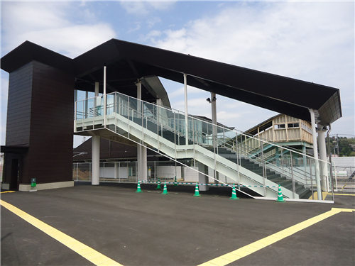 片岡駅